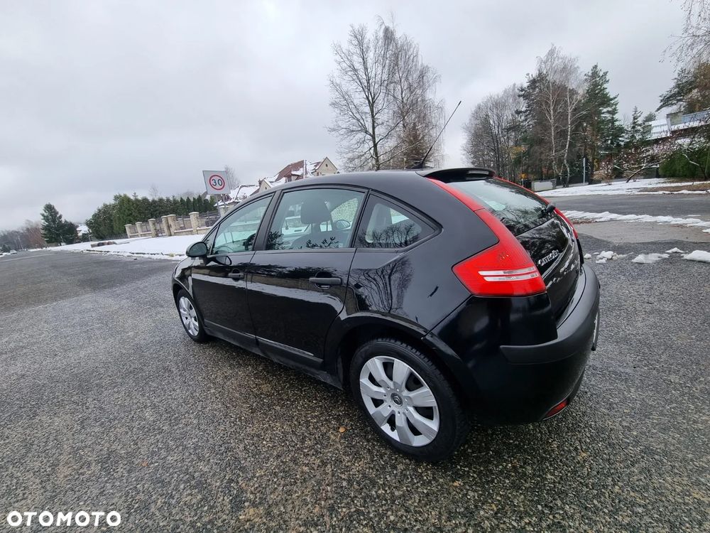 Citroën C4 1.4 16V Impress - 17