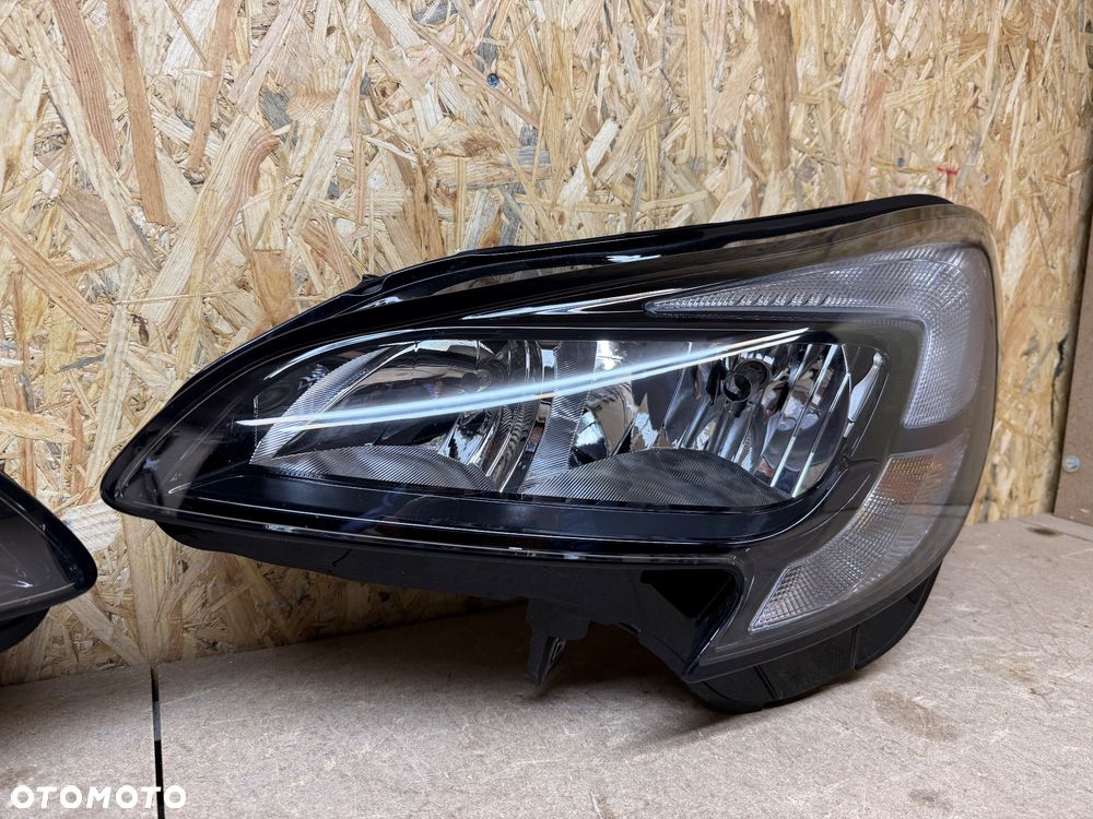 LAMPY LEWA PRAWA KOMPLET OPEL CORSA E ZWYKŁA H7 39108222 13381336 - 27