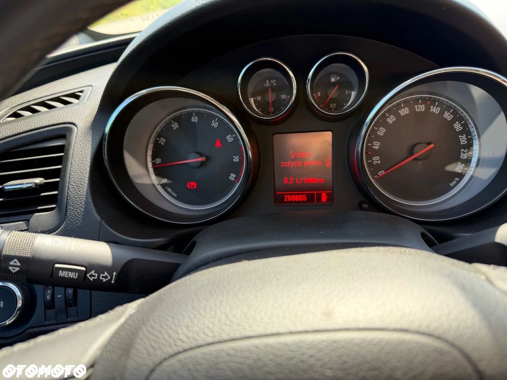 Opel Insignia - 20
