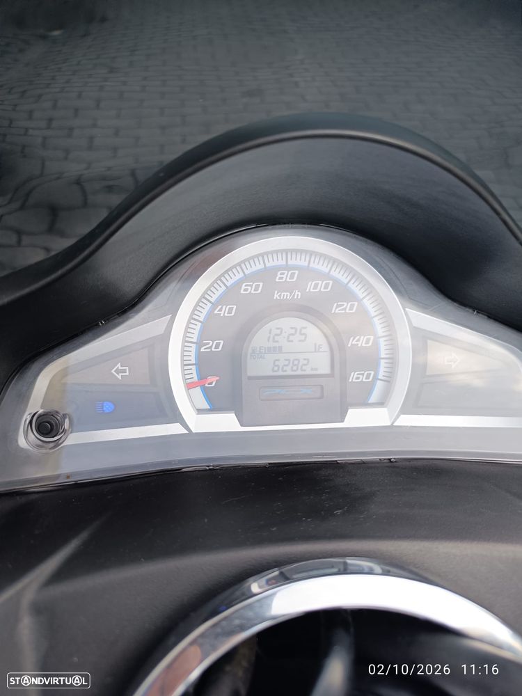 Honda PCX125 PCX 125 - 8