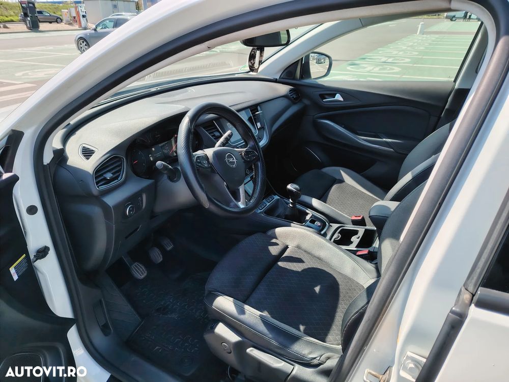Opel Grandland X 1.5 D Start/Stop Business Edition - 3