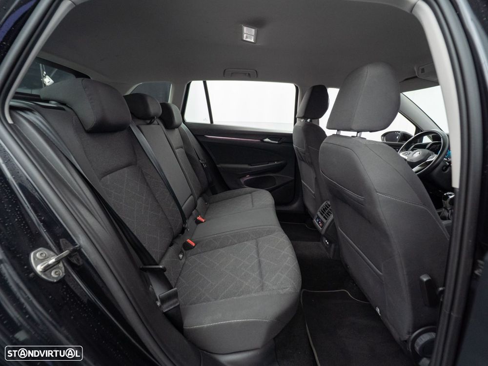 VW Golf Variant 2.0 TDi Life - 37