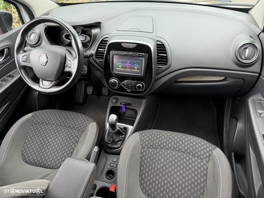 Renault Captur 0.9 TCE Exclusive - 23
