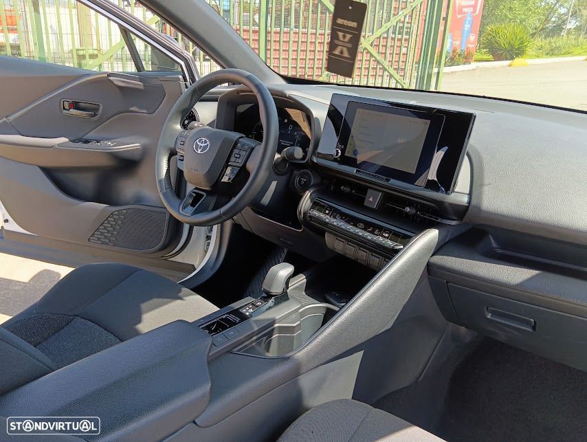 Toyota C-HR 1.8 Hybrid Comfort - 13