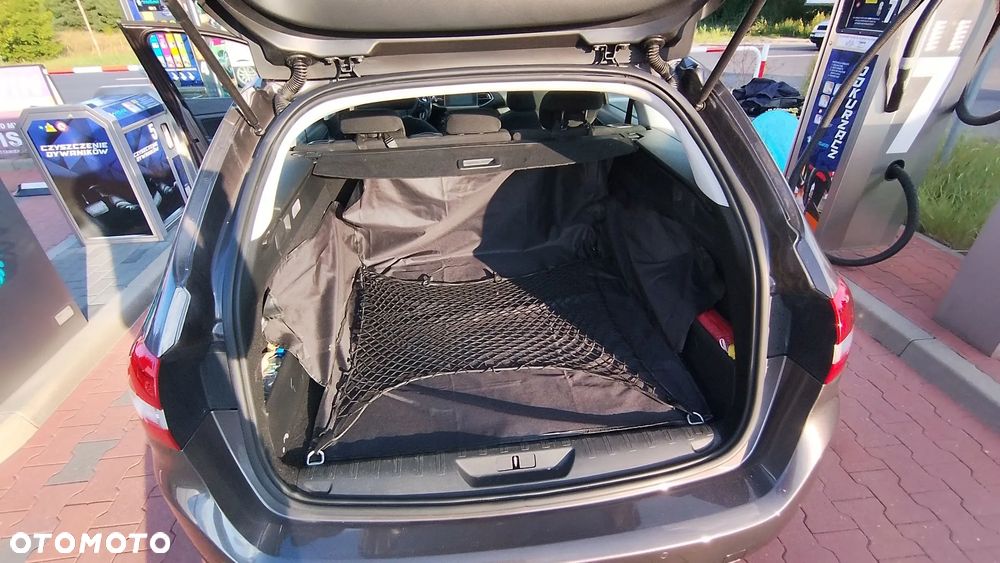 Peugeot 308 1.6 e-HDi Active S&S - 9