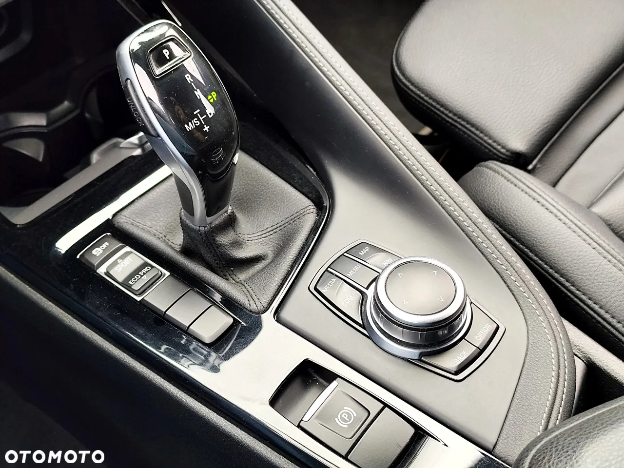 BMW X2 sDrive18i Advantage - 19