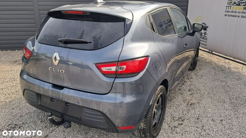 Renault Clio - 13