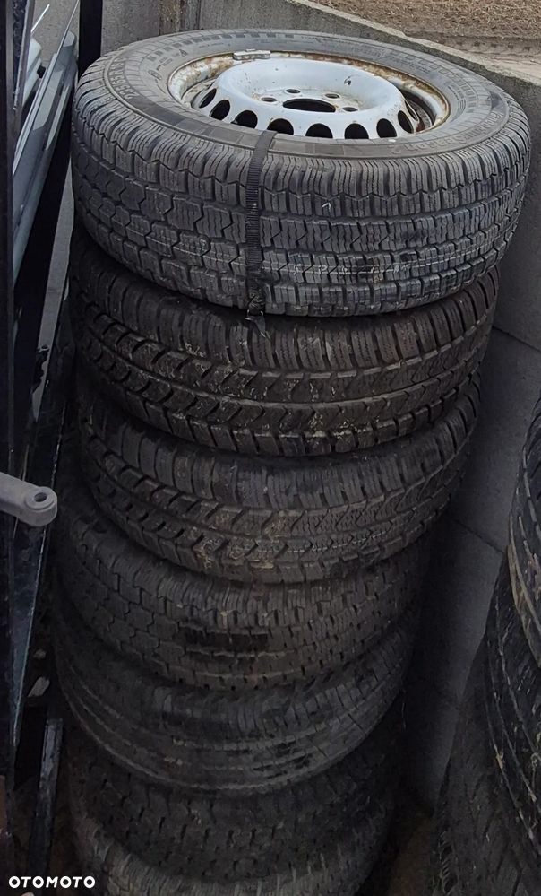 Koło Na Zapas Felga Z Oponą Mercedes Sprinter 906 Volkswagen Crafter 235/65 R16C