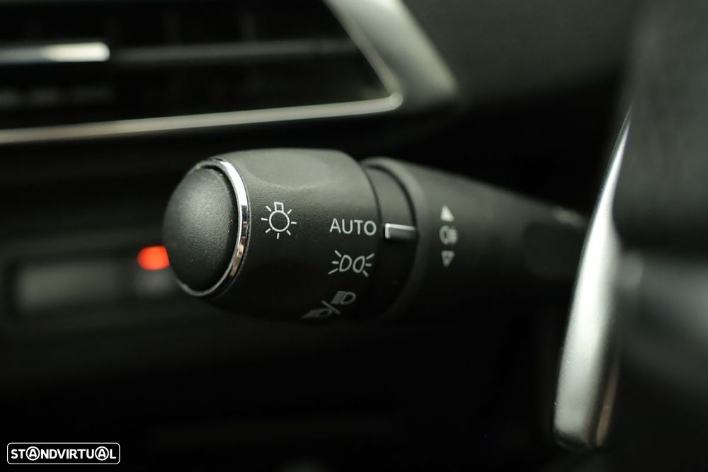 Peugeot 3008 1.2 Hybrid GT e-DCS6 - 16
