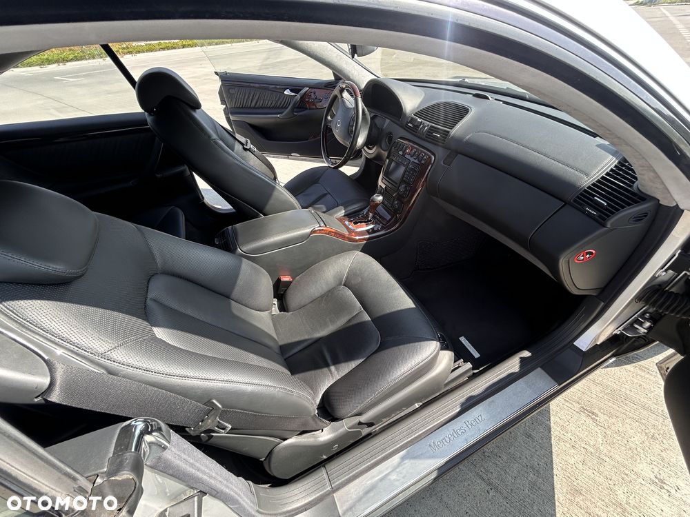 Mercedes-Benz CL 500 - 12
