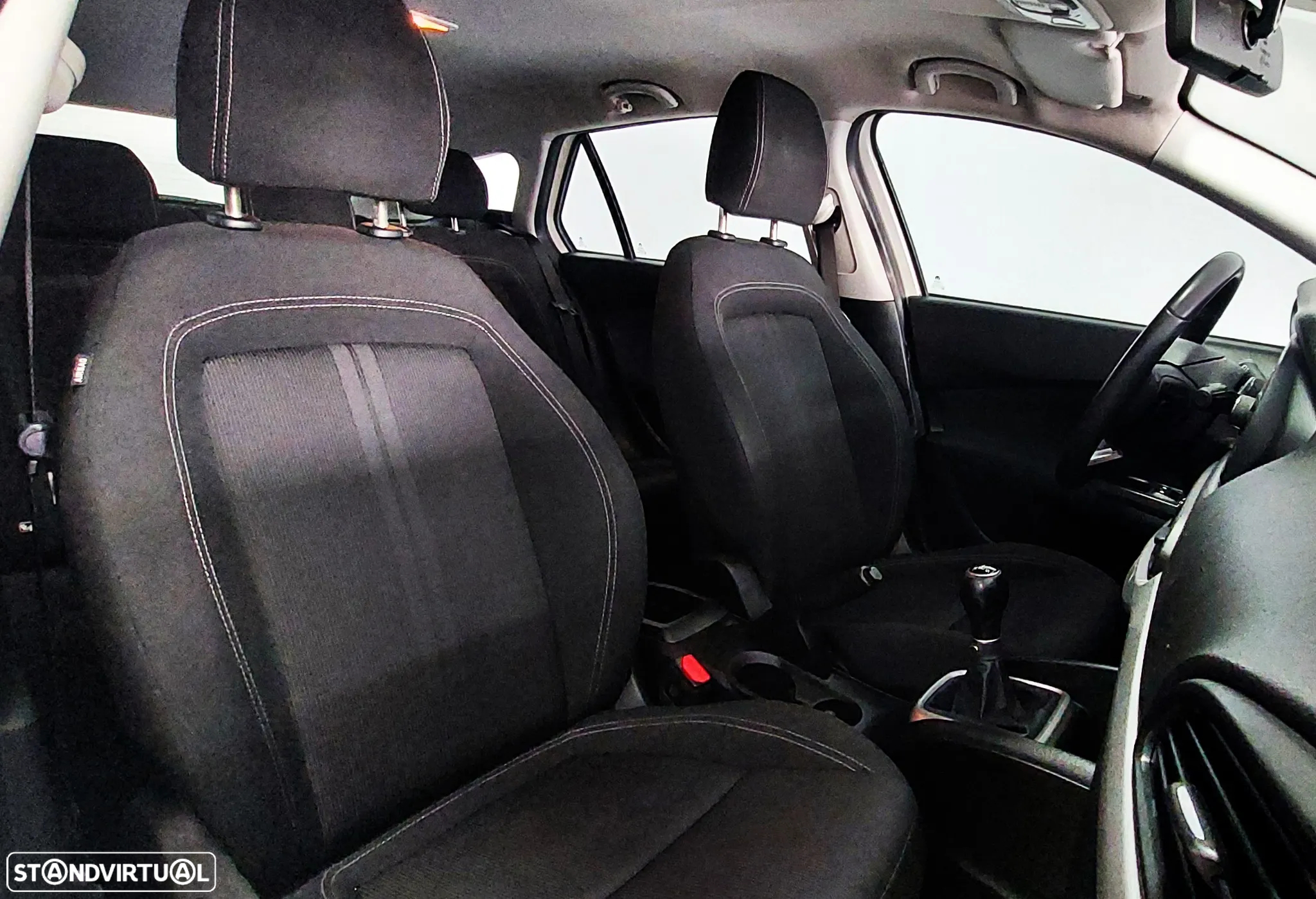 Fiat Tipo Station Wagon 1.3 M-Jet Lounge - 10