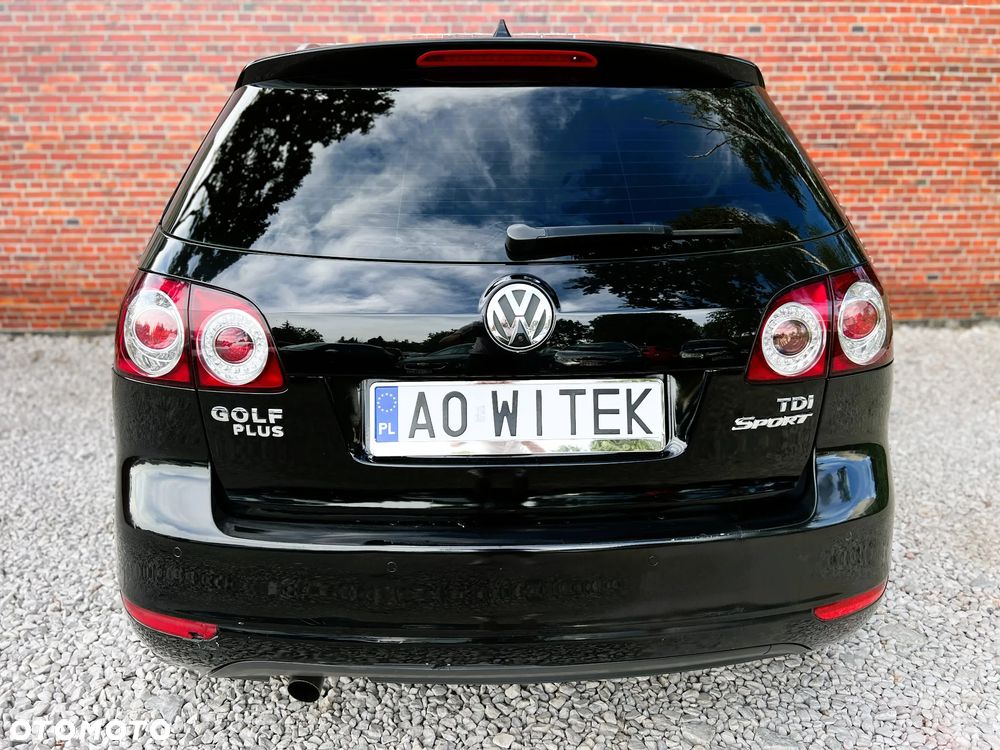 Volkswagen Golf Plus - 37