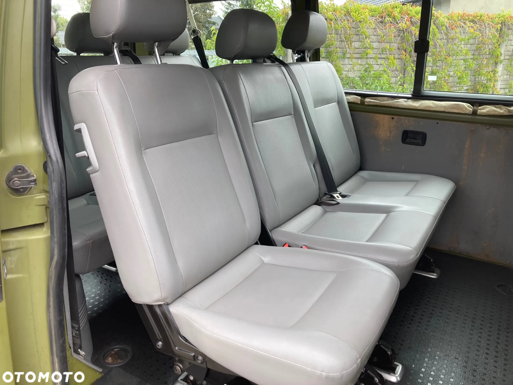 Volkswagen Transporter - 9
