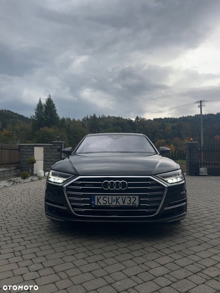 Audi A8 - 2