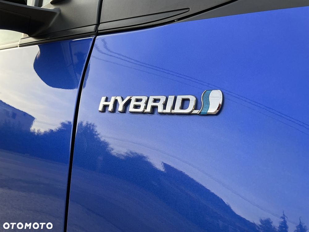 Toyota Yaris Hybrid 100 Selection Platinum - 30