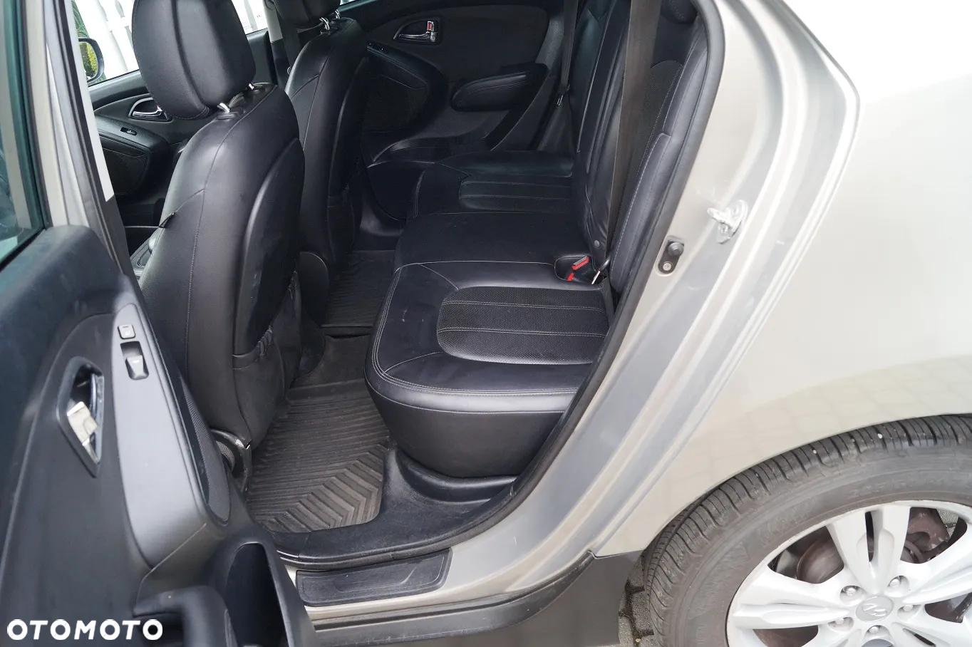 Hyundai ix35 1.7 CRDi 2WD blue Comfort - 8