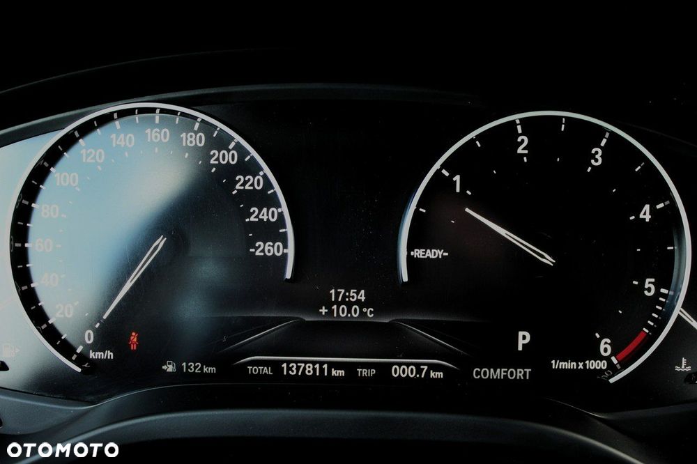 BMW X3 sDrive18d mHEV - 13
