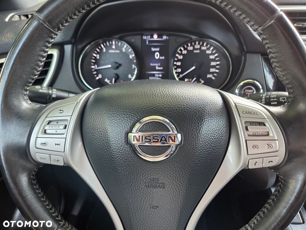 Nissan Qashqai 1.2 DIG-T Tekna EU6 - 19