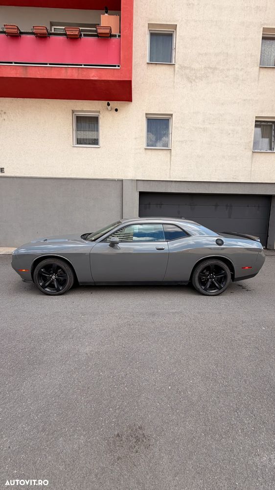 Dodge Challenger Automatik SXT Plus - 10