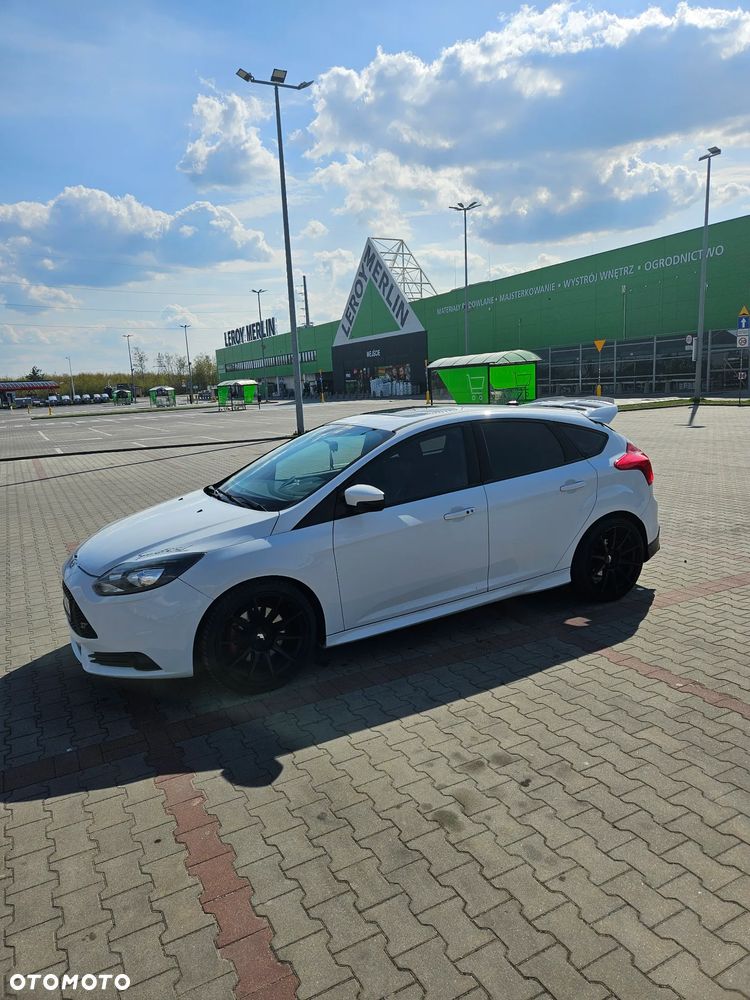 Ford Focus 2.0 EcoBoost ST - 1