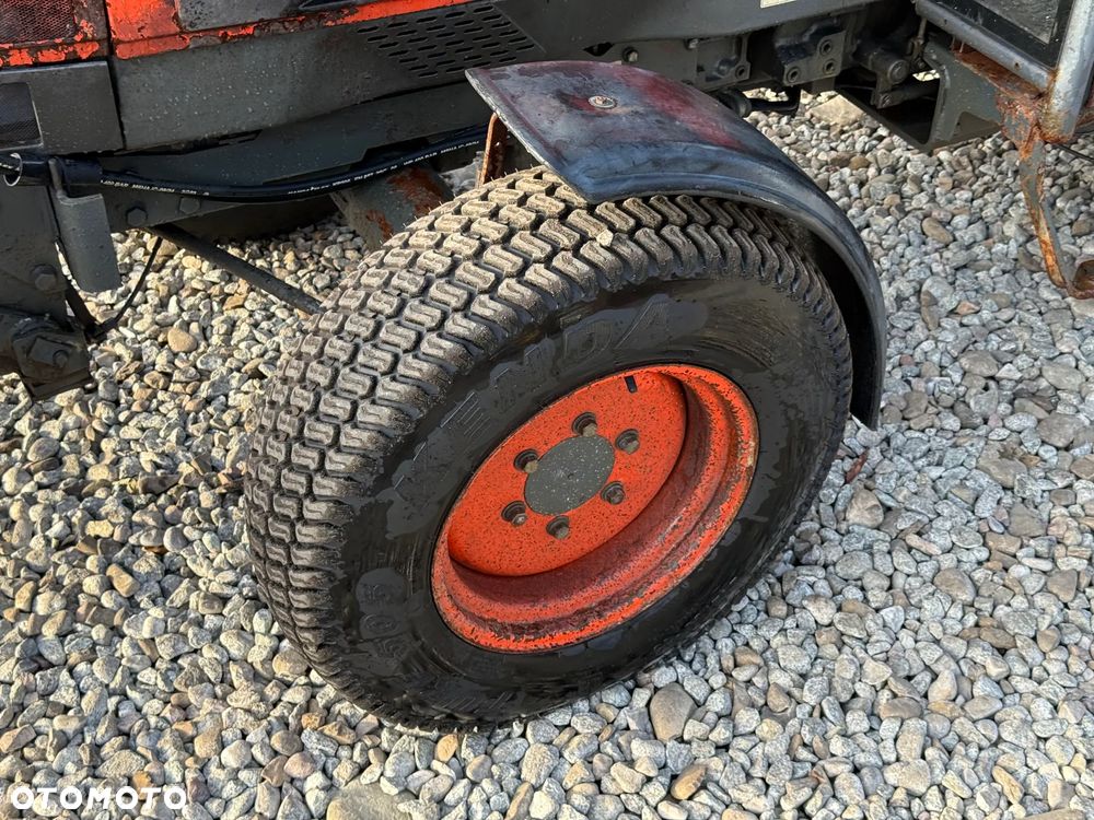 Kubota * Traktor KUBOTA L4200 * 4x4 * Pług Piaskarka * Wałek Przód Tył * Sprowadzony* Zimowe Utrzymanie - 4