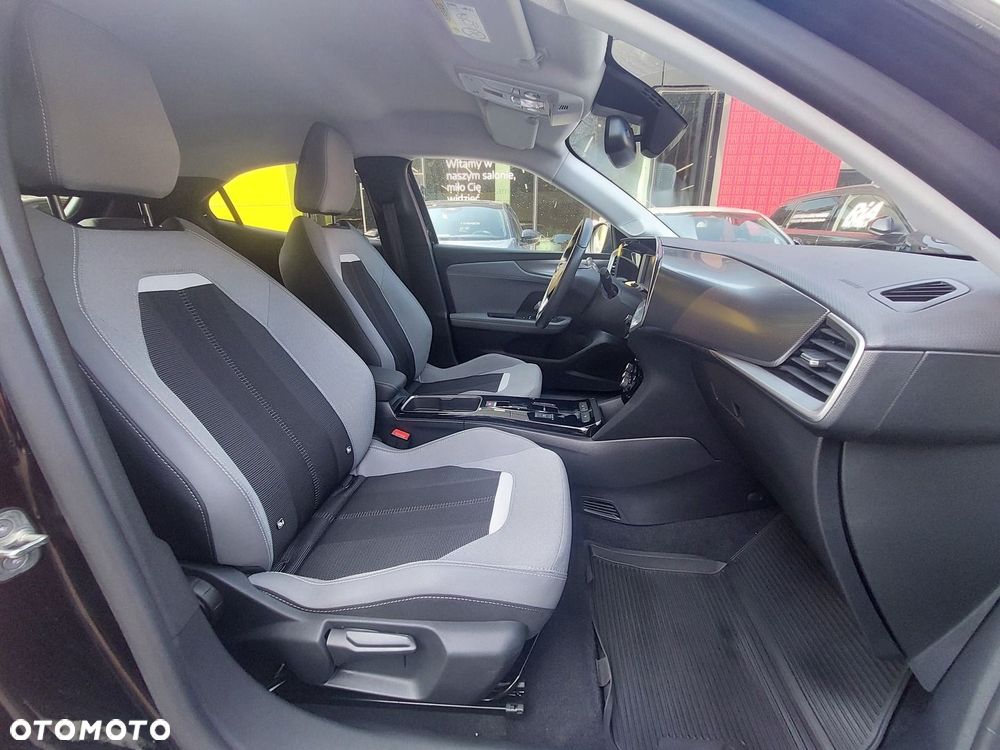 Opel Corsa 51kWh GS - 11