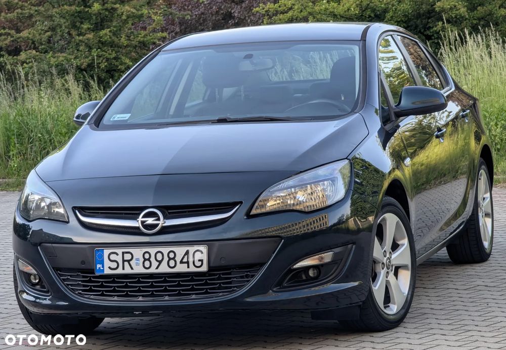 Opel Astra 1.6 Enjoy - 28