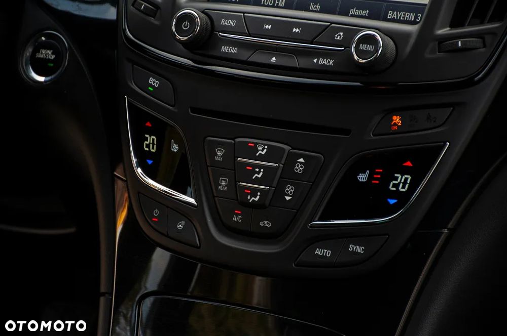 Opel Insignia - 26