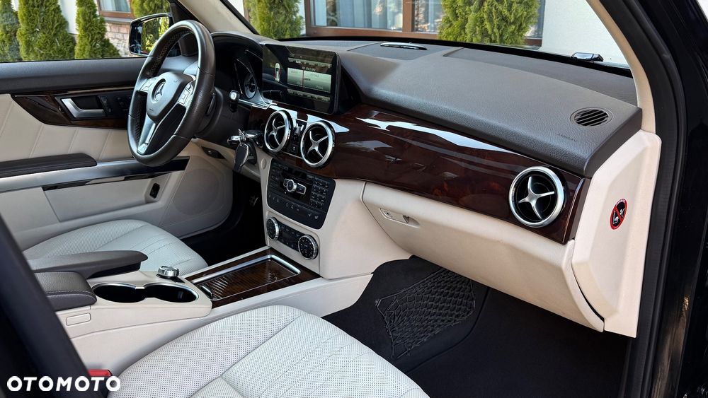 Mercedes-Benz GLK 350 CDI 4Matic (BlueEFFICIENCY) 7G-TRONIC - 14