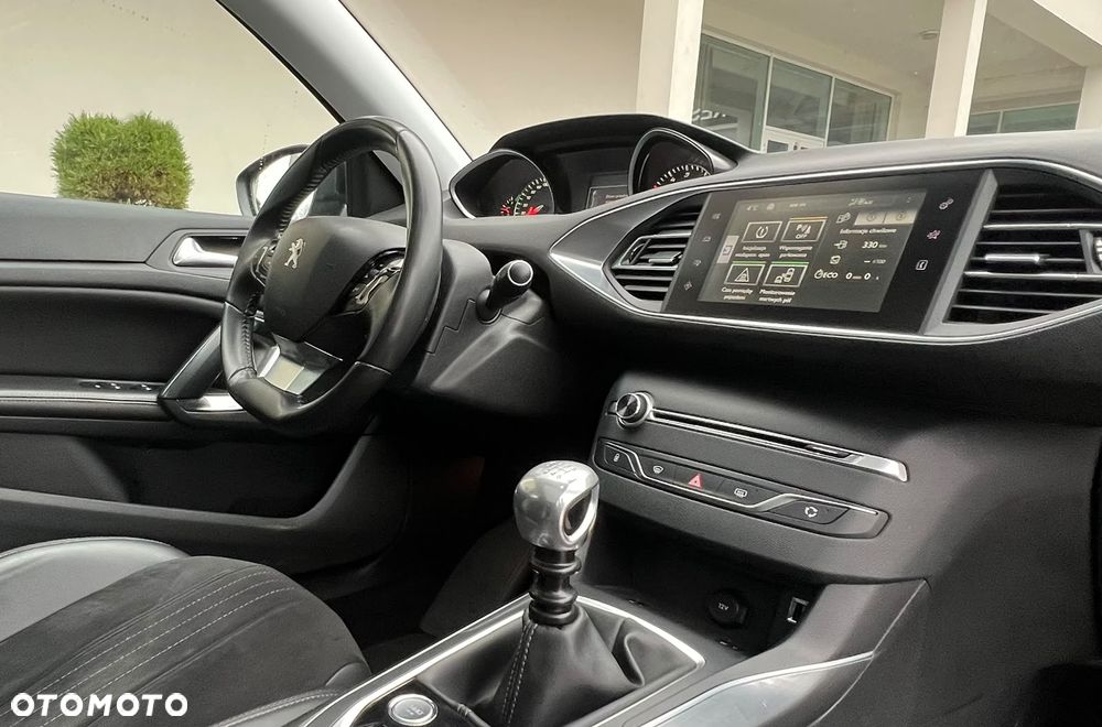 Peugeot 308 e-HDi 115 Stop & Start Allure - 9
