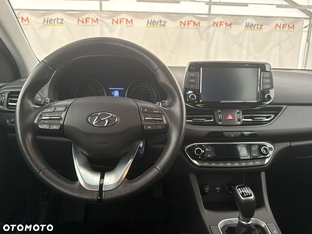 Hyundai i30 - 15