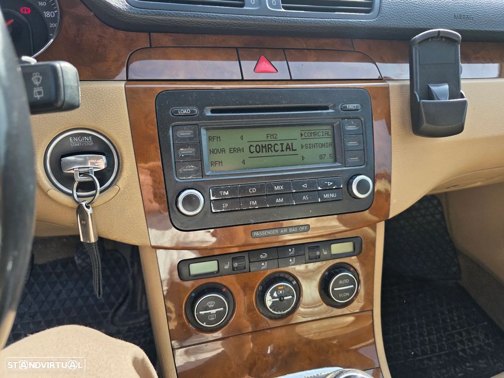 VW Passat Variant 2.0 TDI Highline - 10