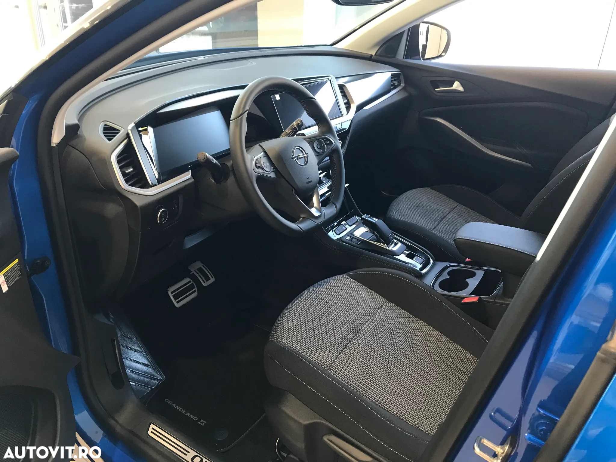 Opel Grandland X 1.2 Turbo START/STOP AT8 GS Line - 5