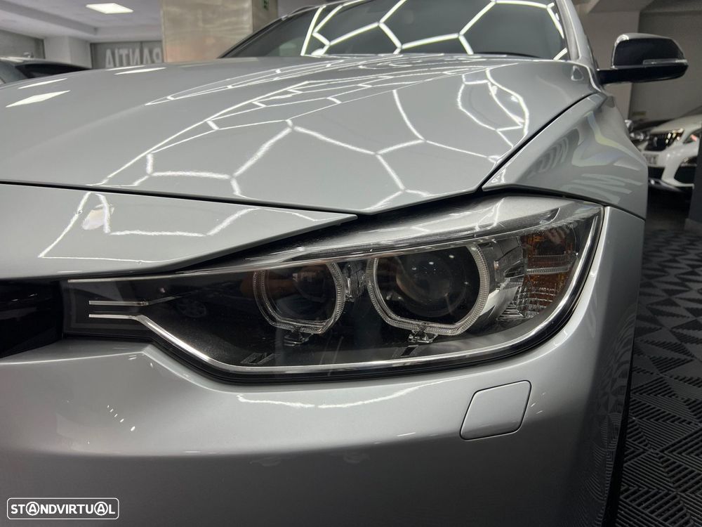 BMW 320 d Touring Pack M - 22