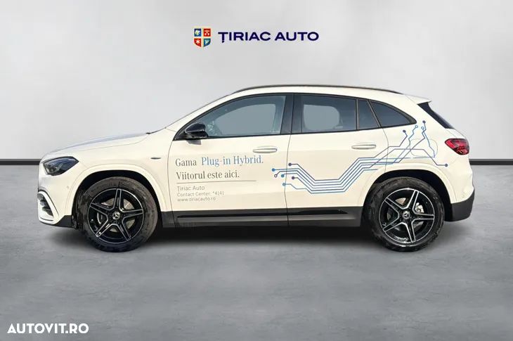 Mercedes-Benz GLA - 2