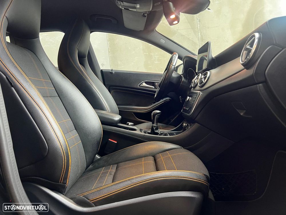 Mercedes-Benz CLA 180 d Shooting Brake - 14