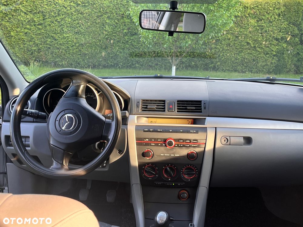 Mazda 3 1.6 Sport Comfort - 5