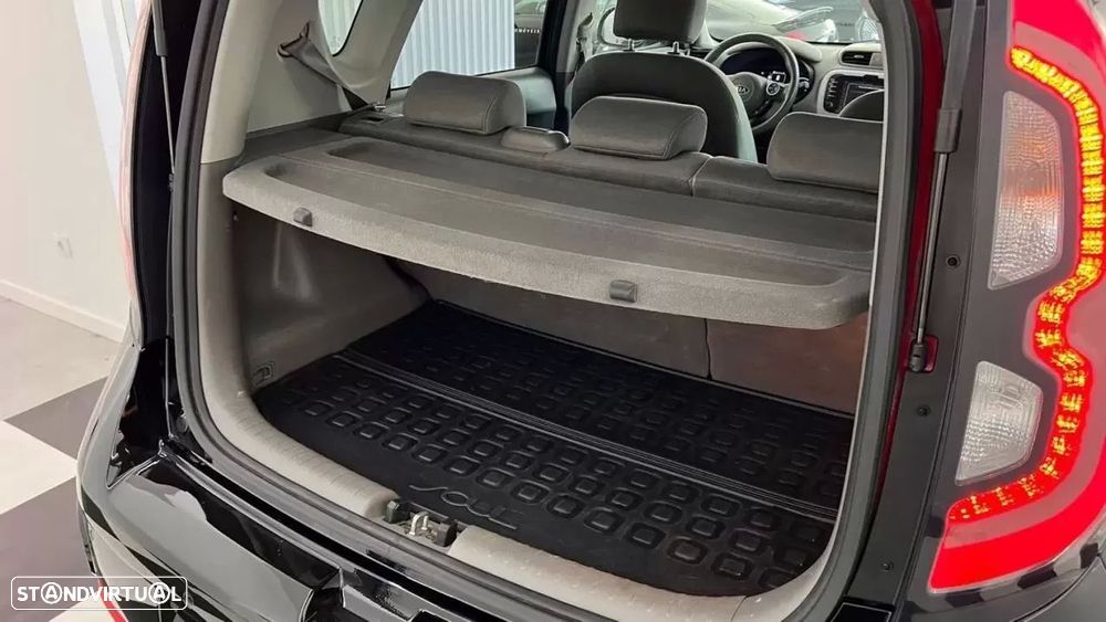 Kia e-Soul EV - 34