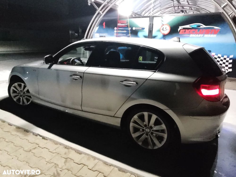 BMW Seria 1 123d DPF Aut. Edition Sport - 9