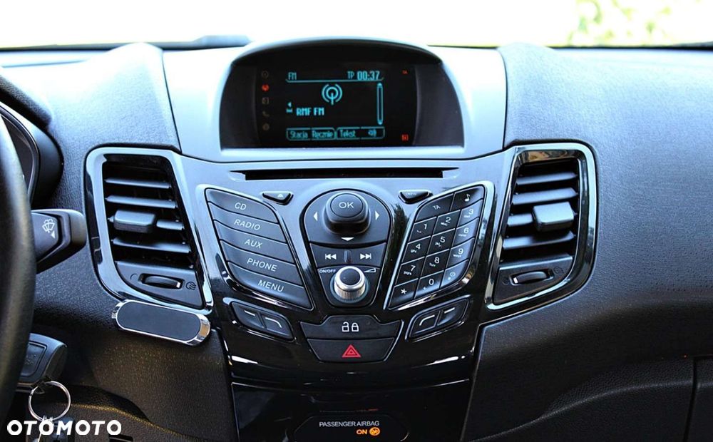 Ford Fiesta - 18