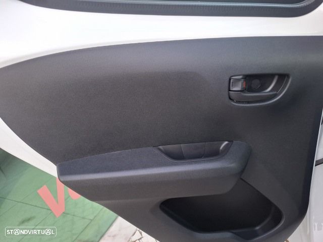 Citroën C1 VTi S&S Live - 27