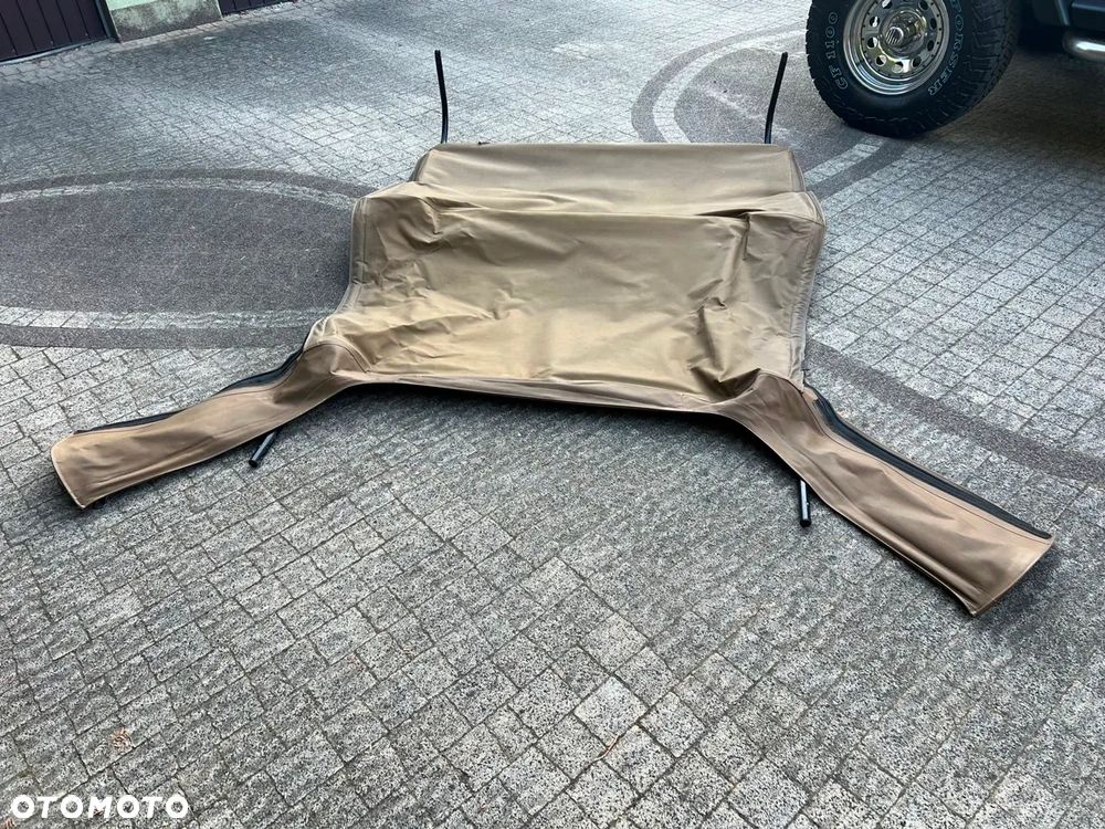 Jeep Wrangler 2.5L - 30