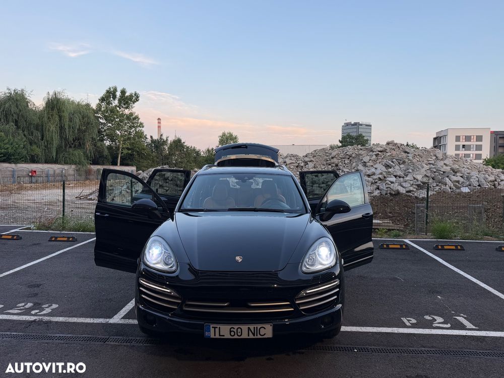 Porsche Cayenne - 6