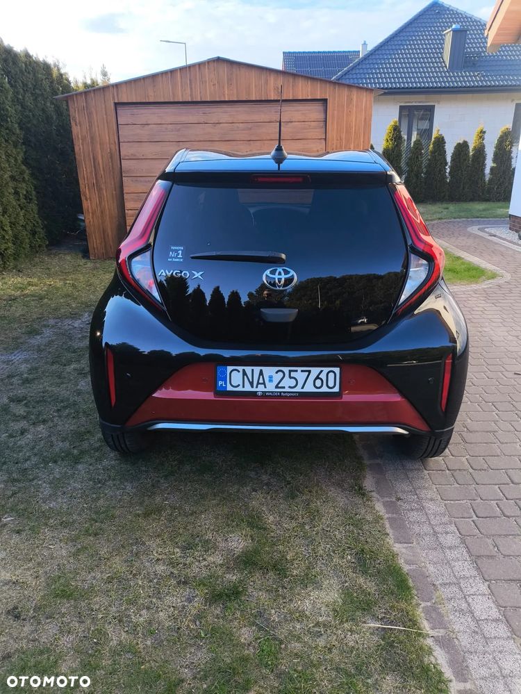 Toyota Aygo X 1.0 VVT-i JBL - 4