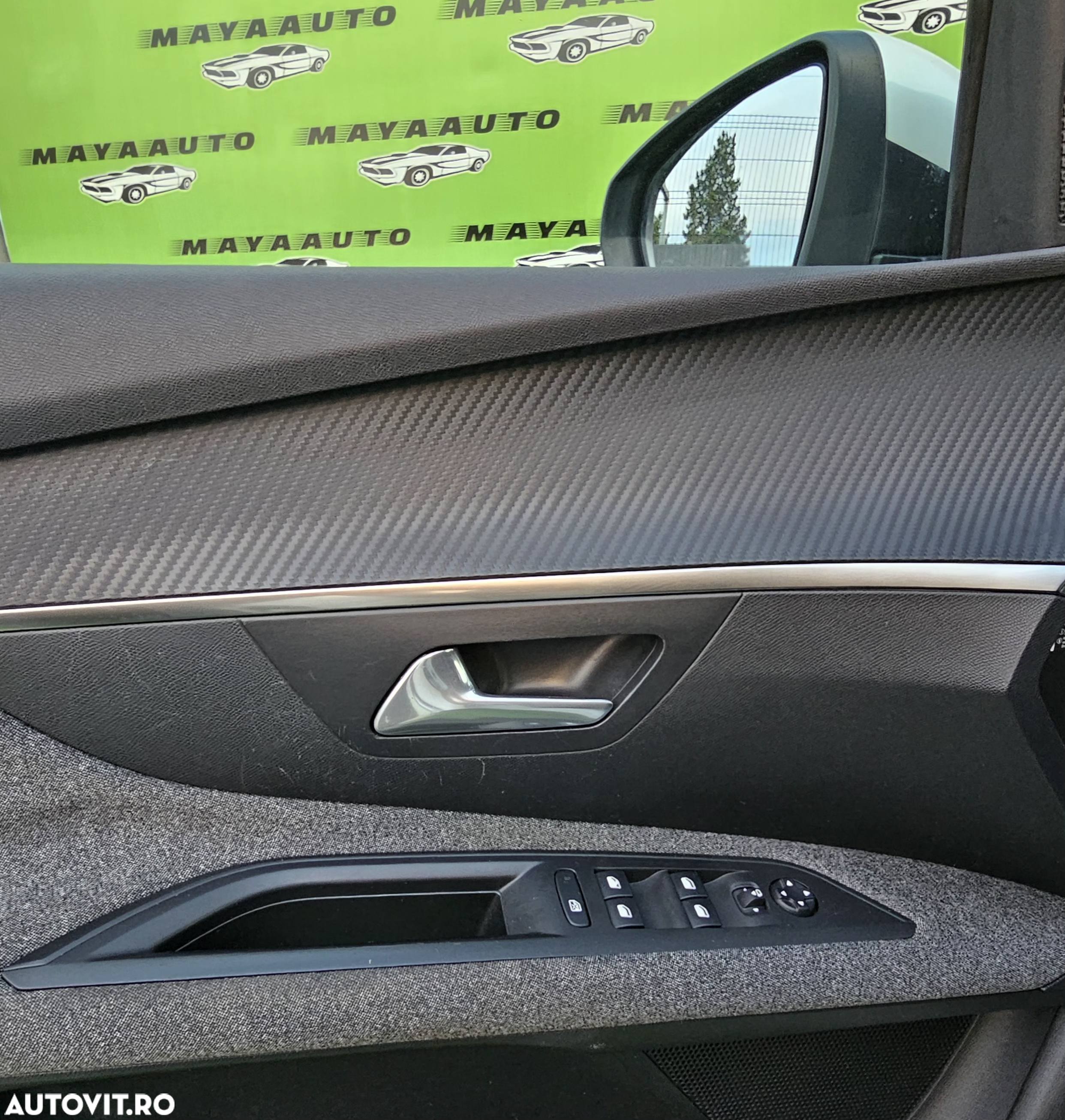 Peugeot 3008 1.2 PureTech Turbo S&S EAT6 Active - 20