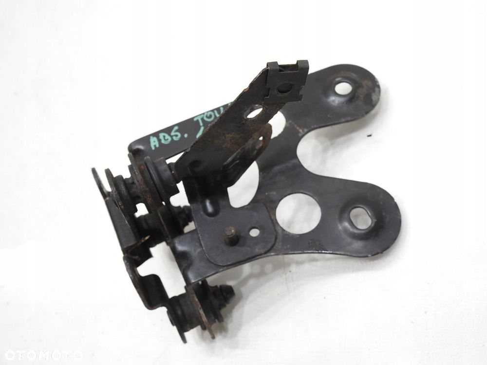 UCHWYT MOCOWANIE POMPY ABS VW TOURAN - 3