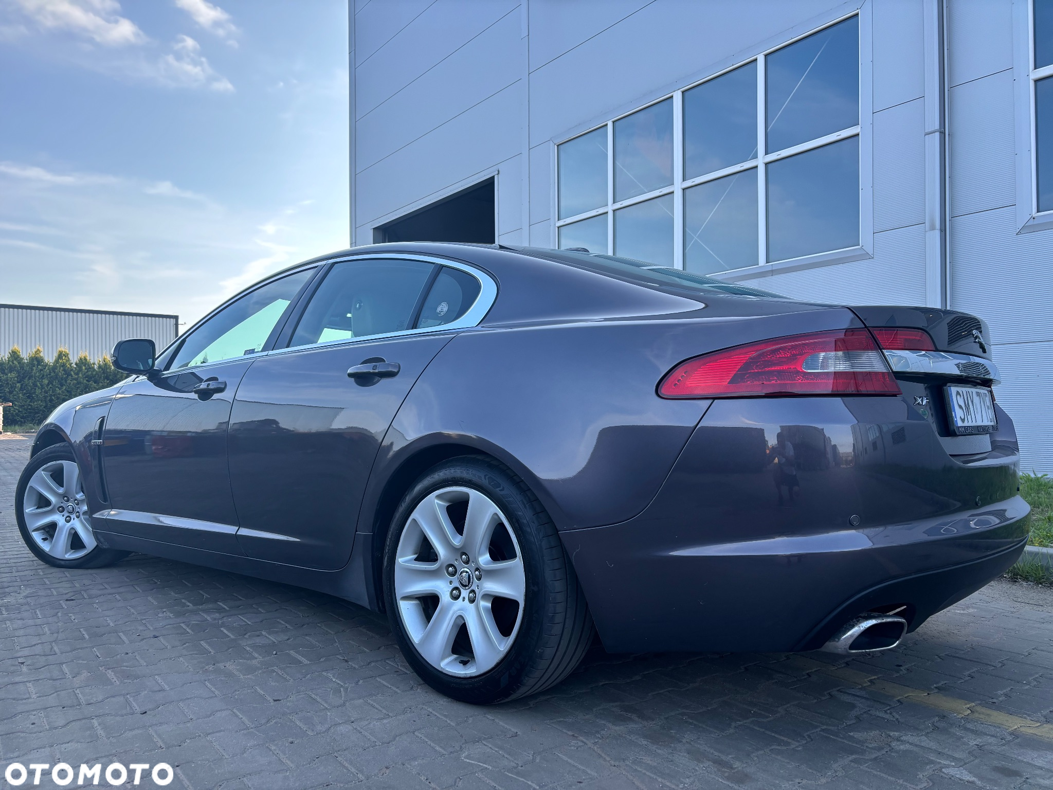 Jaguar XF 3.0 V6 D Premium Luxury - 19