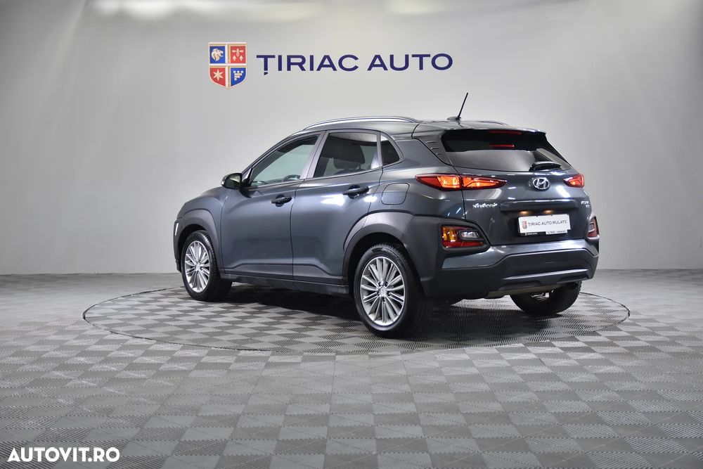 Hyundai KONA - 4