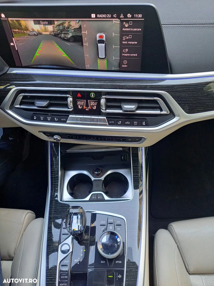 BMW X7 xDrive40i - 28