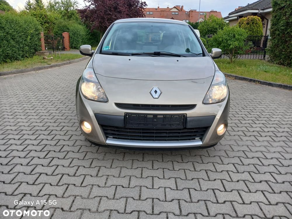 Renault Clio TCe 100 TomTom Edition - 2